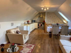 Charming one bedroom apartment in picturesque area 4 miles from Oxford